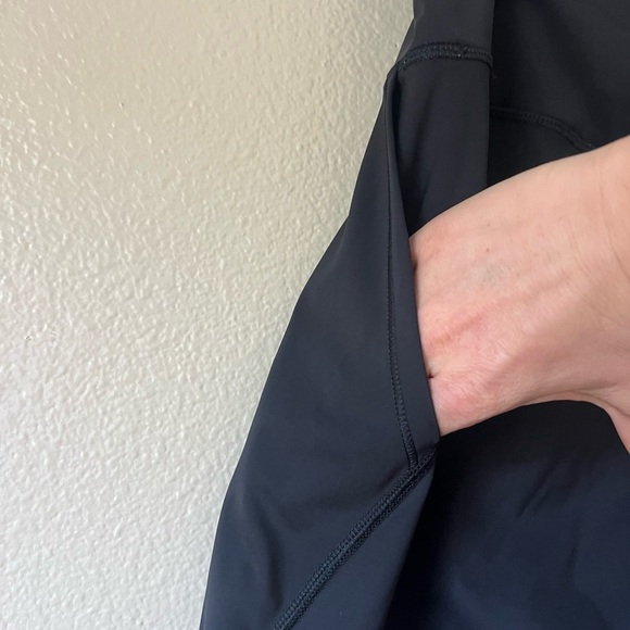 ATHLETA Lightning Capri Leggings - Picture 4 of 8